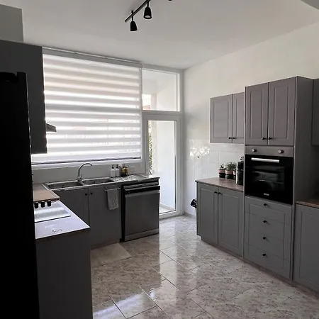 Апартаменты Casi-homes