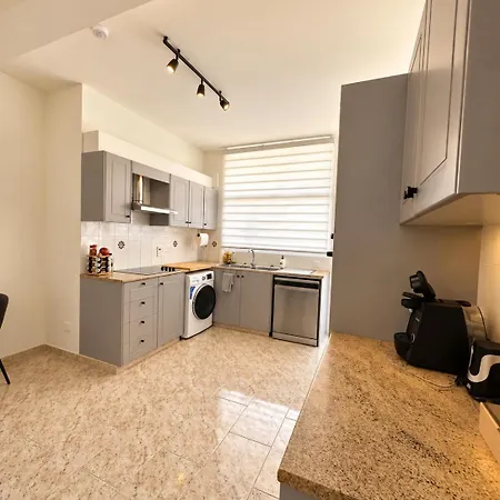 Casi-homes Daire Larnaca